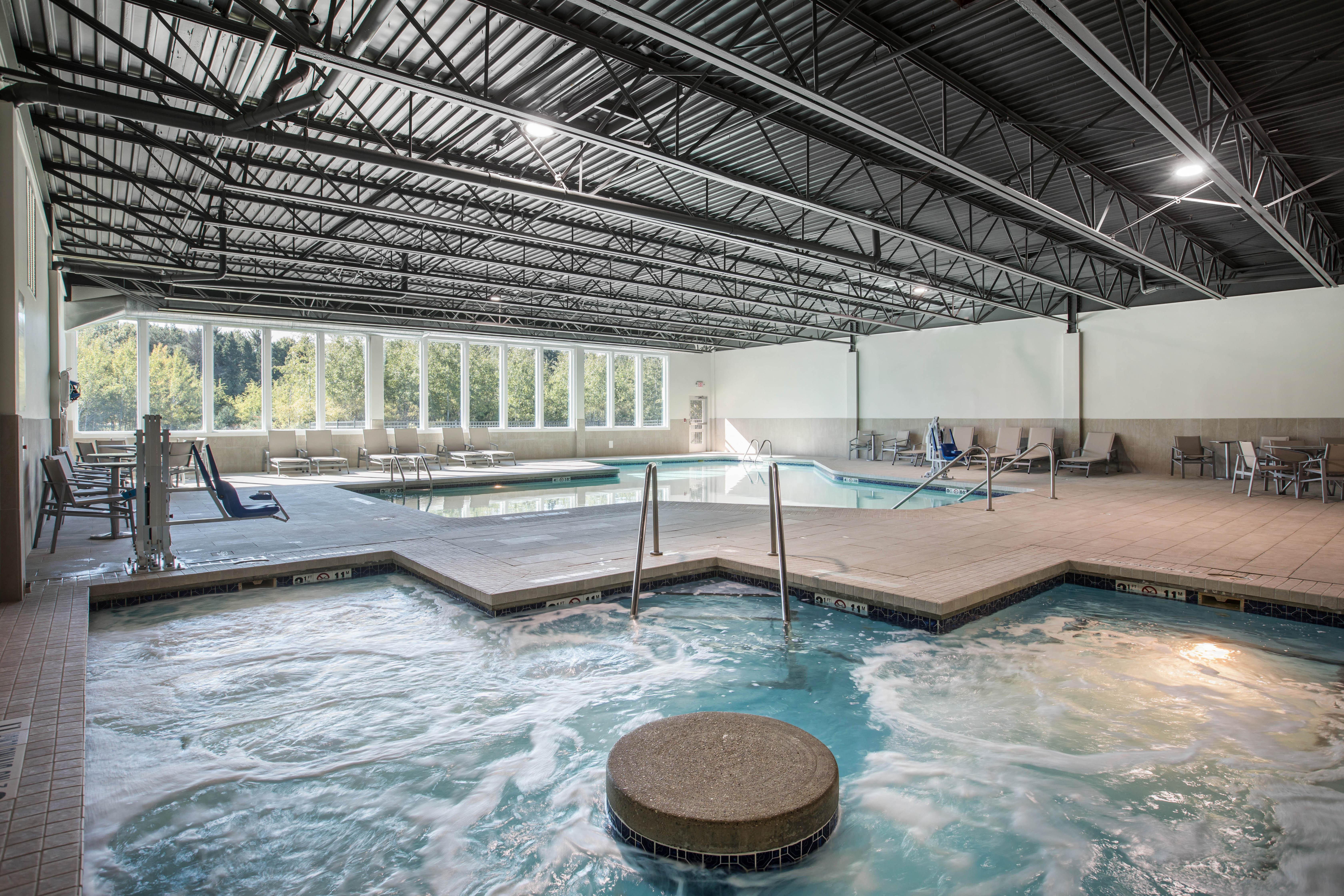 Holiday Inn Express & Suites Ludington By Ihg Ngoại thất bức ảnh