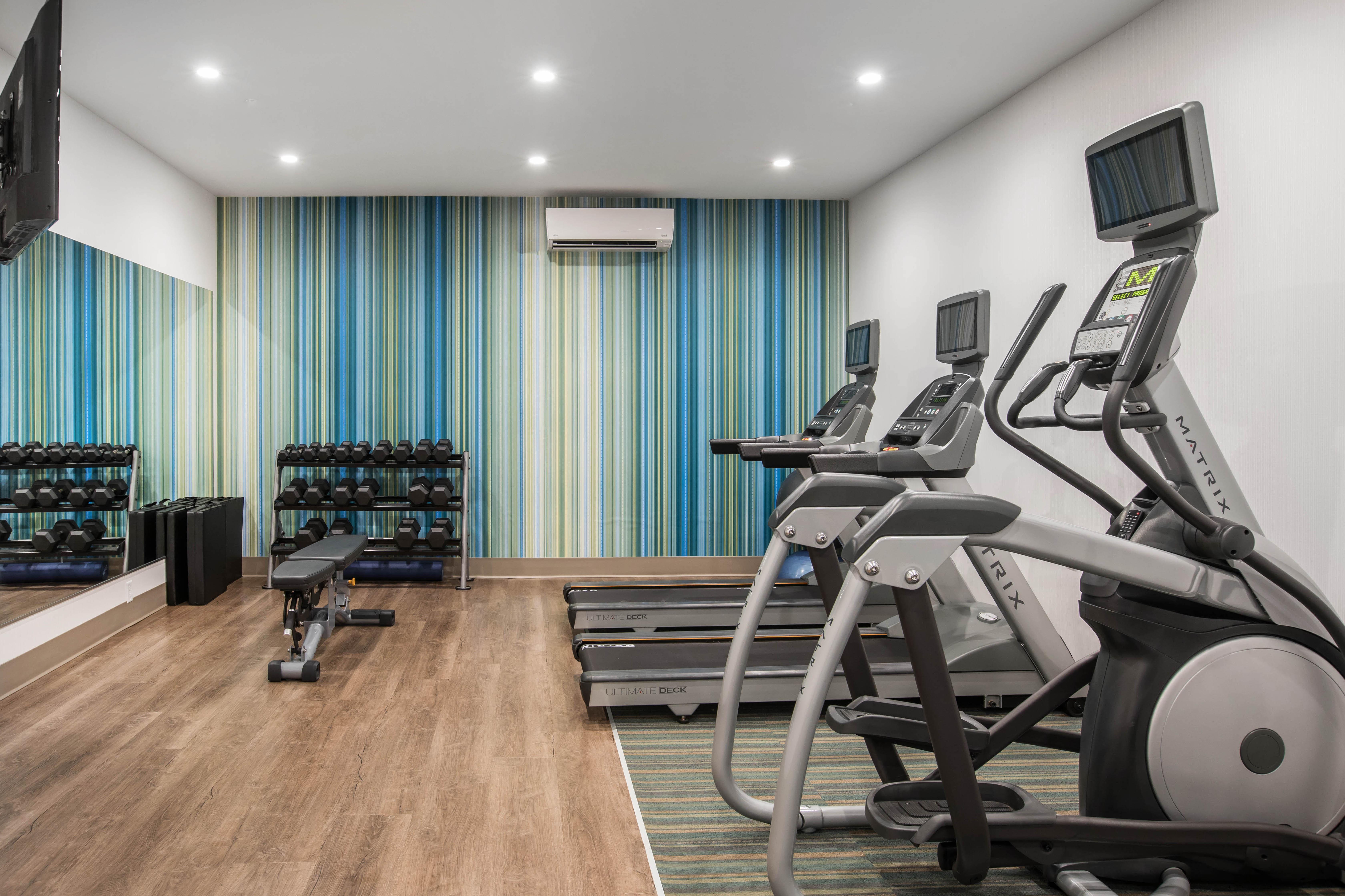 Holiday Inn Express & Suites Ludington By Ihg Ngoại thất bức ảnh