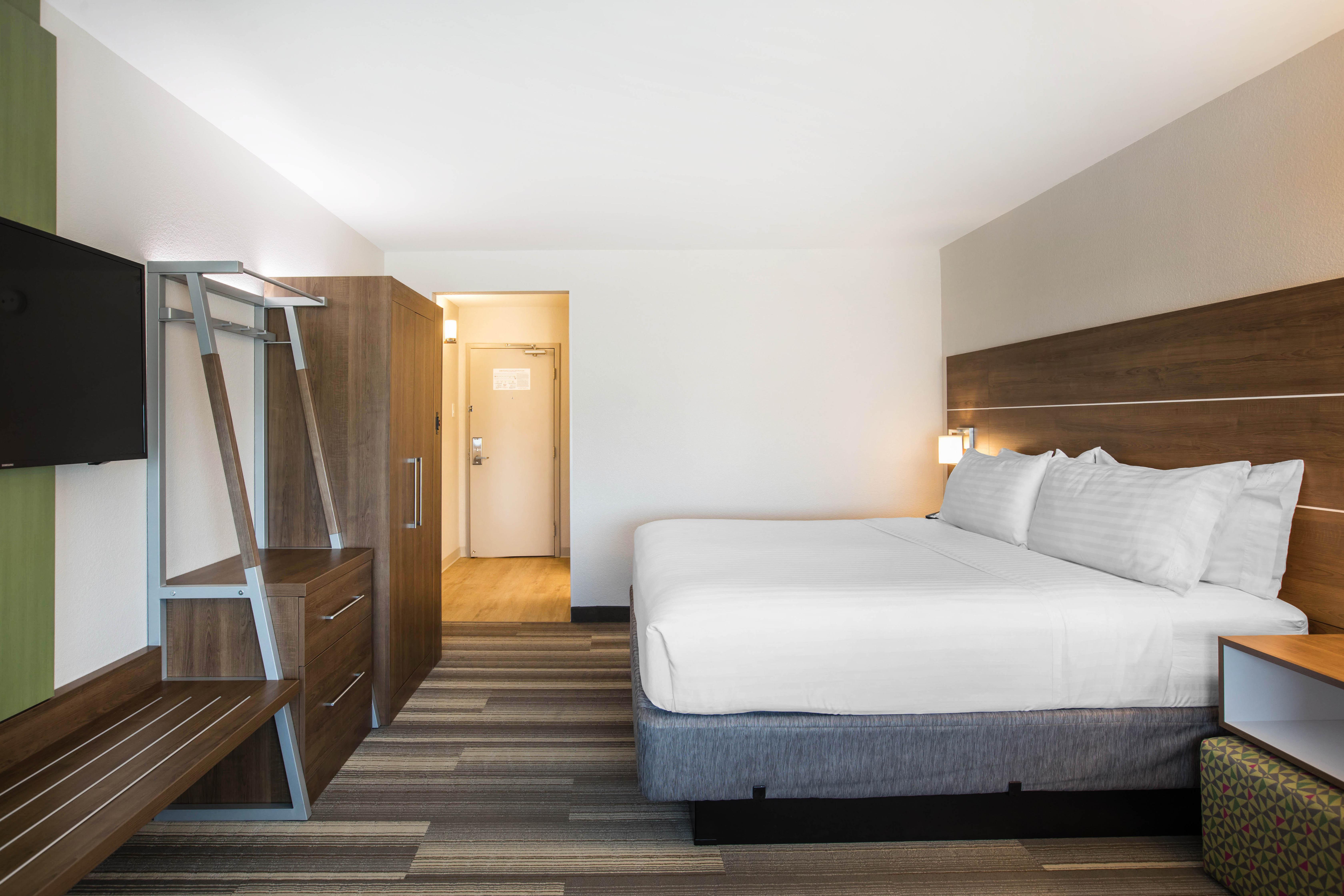 Holiday Inn Express & Suites Ludington By Ihg Ngoại thất bức ảnh