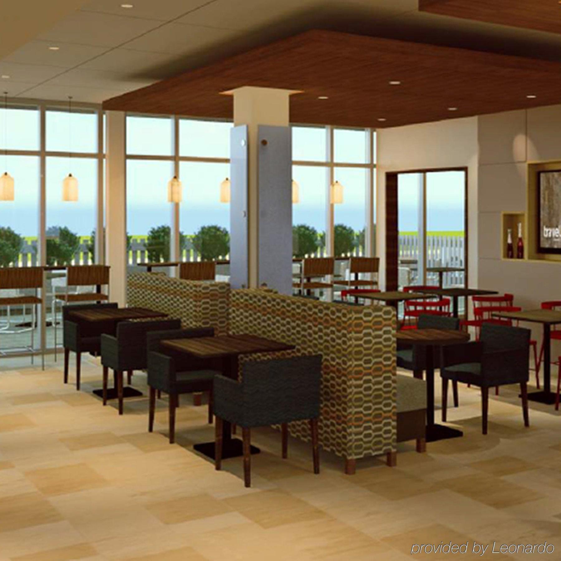 Holiday Inn Express & Suites Ludington By Ihg Ngoại thất bức ảnh